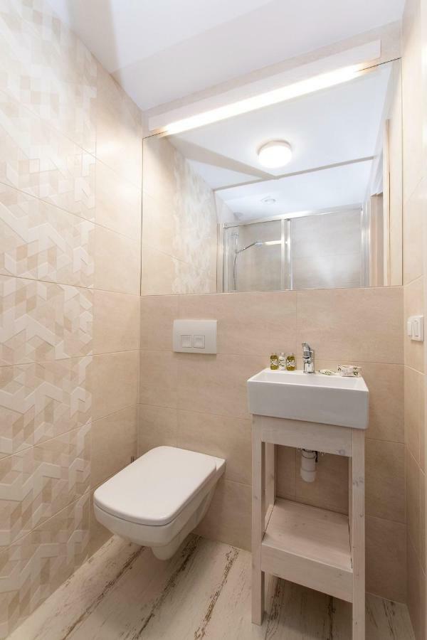 אוסטקה Apartamenty Bieg מראה חיצוני תמונה